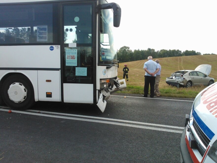Autobus PKS Bydgoszcz spowodował wypadek Waldek